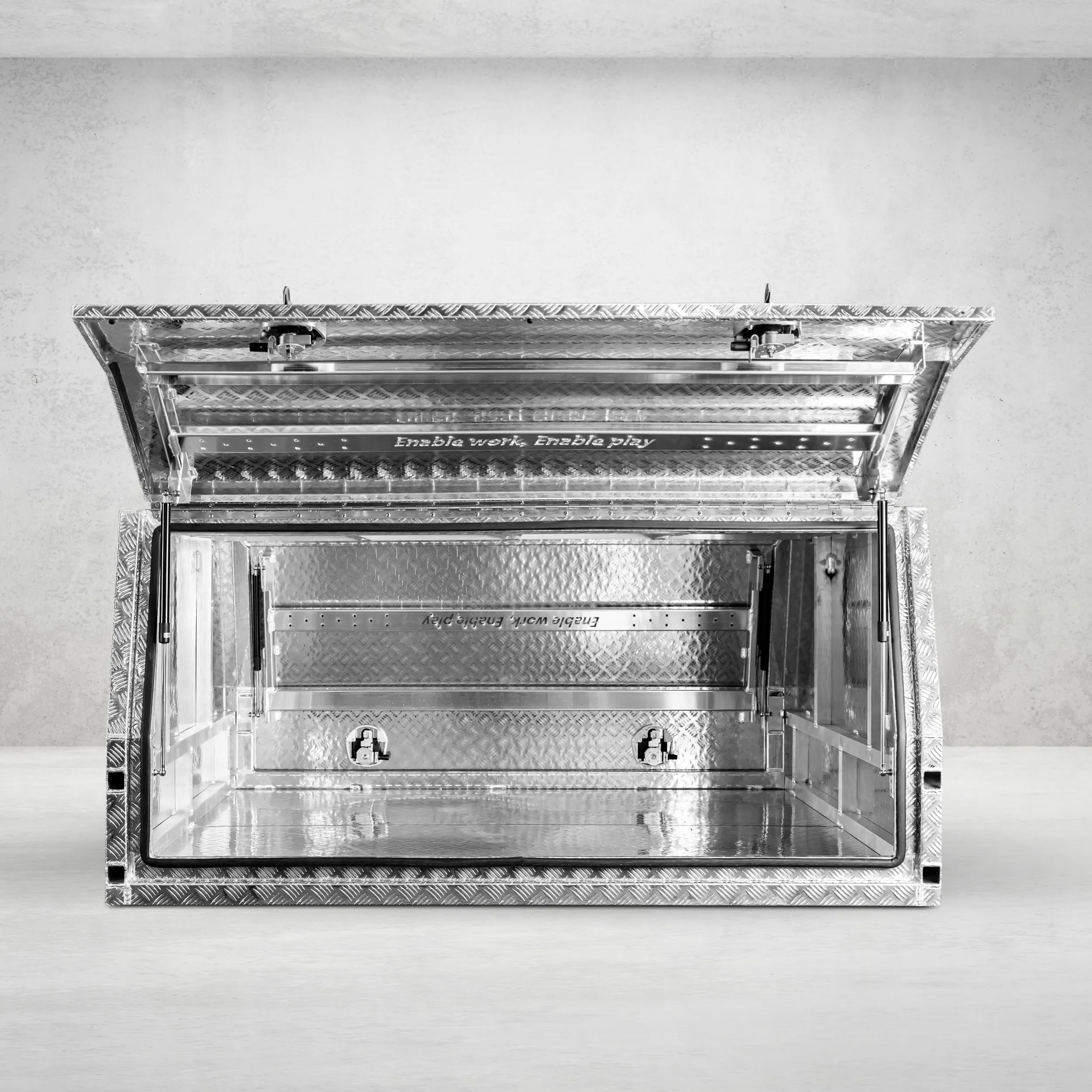 1800mm Aluminium Canopy - C/Plate